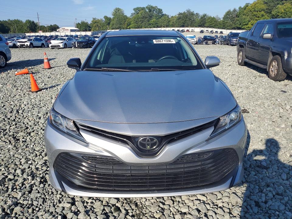 Auction sale of the 2020 Toyota Camry, vin: 4T1C11AKXLU991054, lot number: 68671596