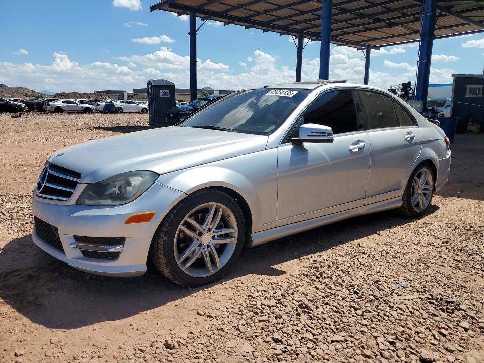 69038336 :رقم المزاد ، WDDGF4HB1EG159382 vin ، 2014 Mercedes-benz C مزاد بيع