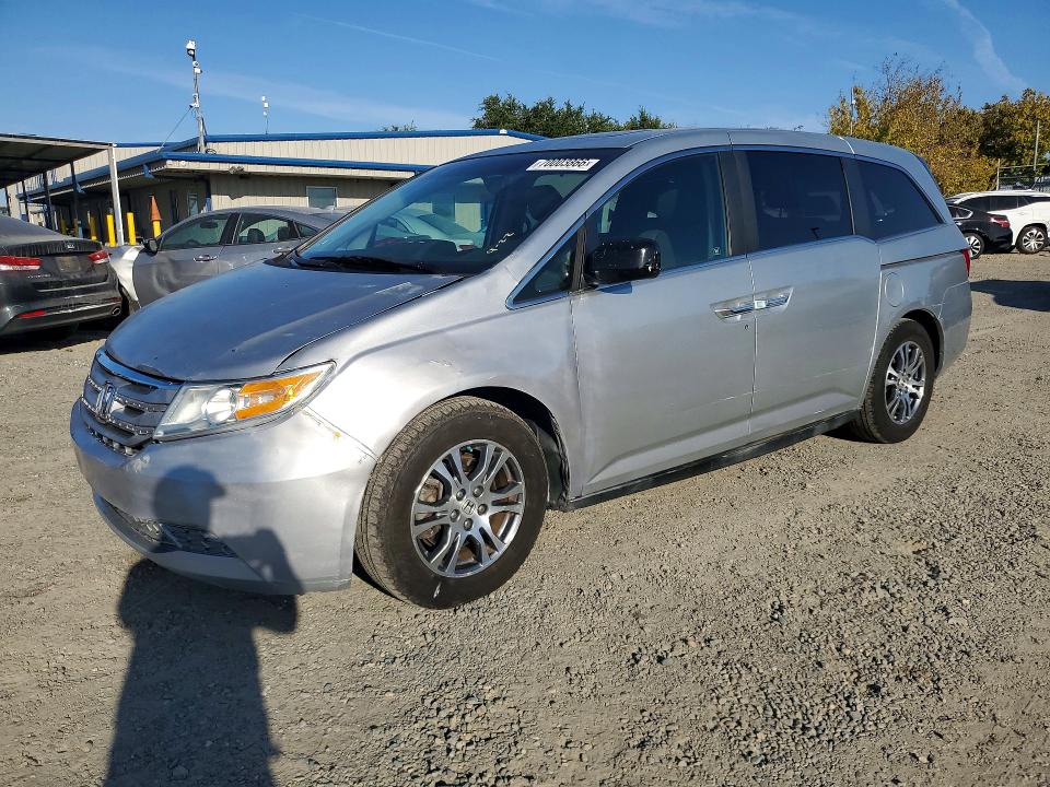 Продажа на аукционе авто 2011 Honda Odyssey, vin: 5FNRL5H67BB062617, номер лота: 70003866