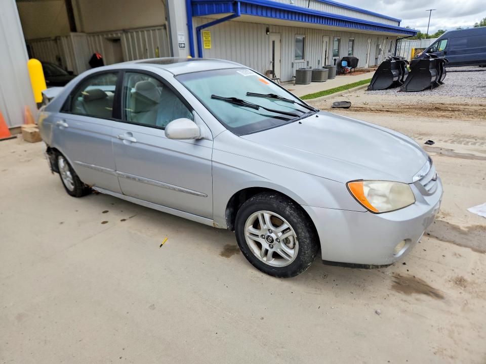 70161576 :رقم المزاد ، KNAFE121455118499 vin ، 2005 Kia Spectra Lx/ex/sx مزاد بيع