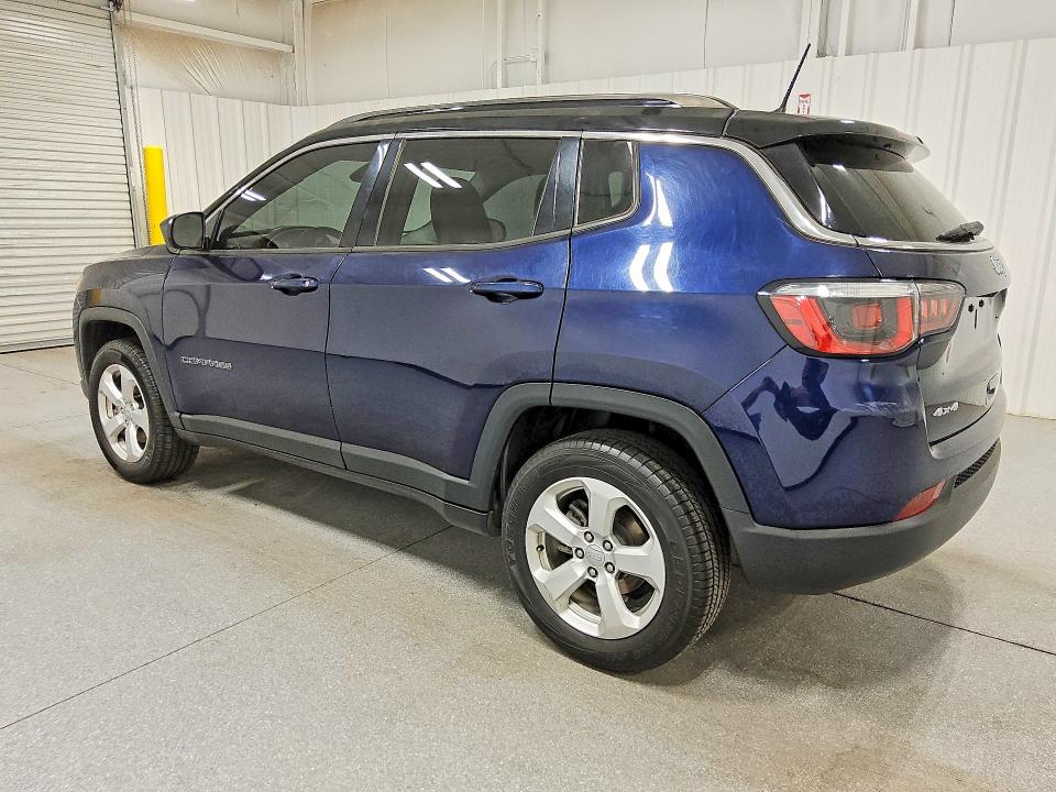 67381786 :رقم المزاد ، 3C4NJDBB3JT192222 vin ، 2018 Jeep Compass مزاد بيع