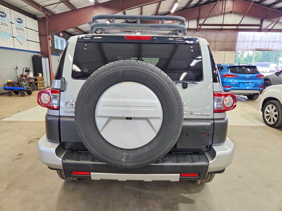 Продажа на аукционе авто 2012 Toyota Fj Cruiser, vin: JTEBU4BF4CK127344, номер лота: 68568246