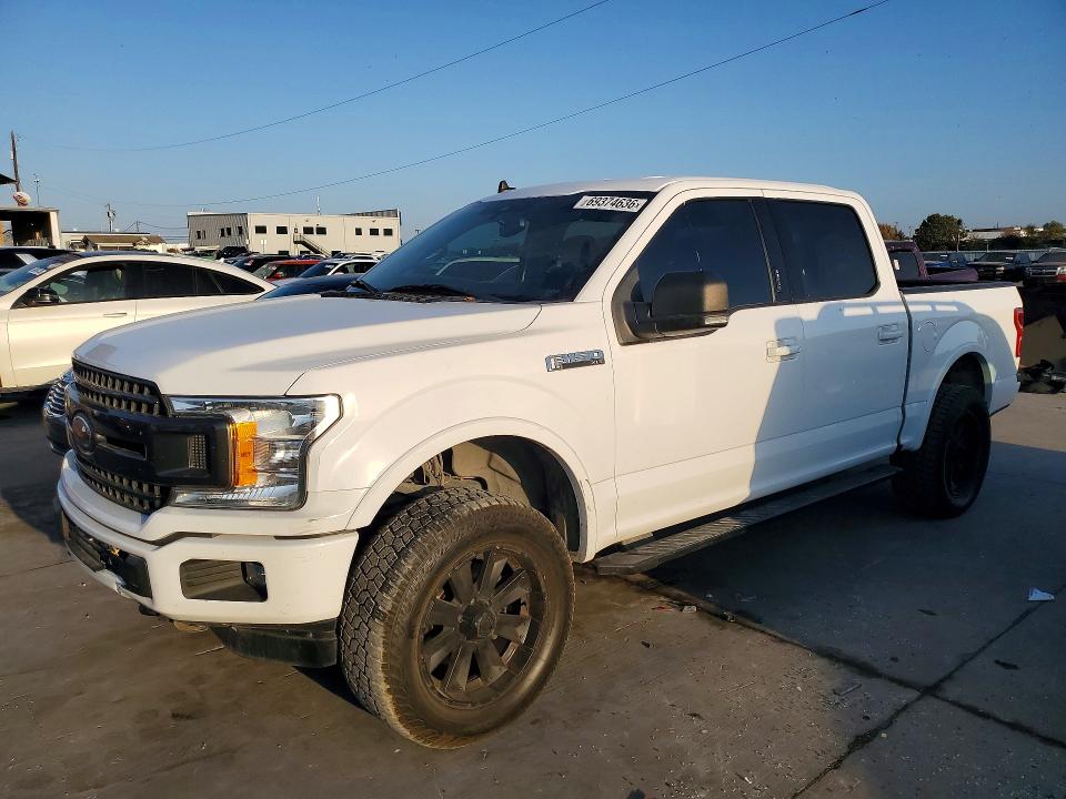 69374636 :رقم المزاد ، 1FTEW1E50LKD17140 vin ، 2020 Ford F150 مزاد بيع
