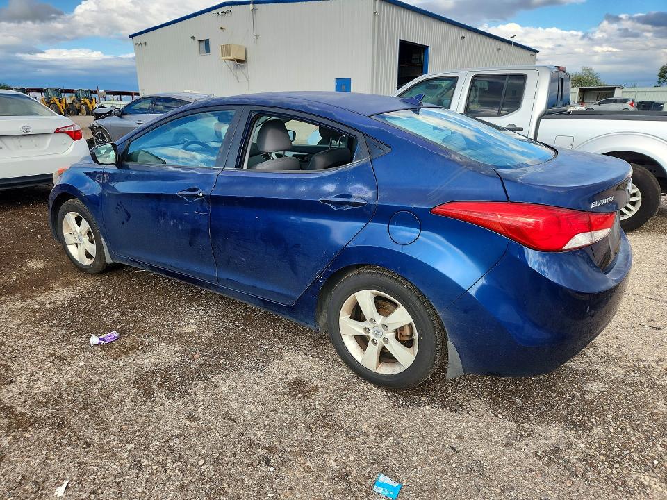70778056 :رقم المزاد ، KMHDH4AE5DU684002 vin ، 2013 Hyundai Elantra مزاد بيع