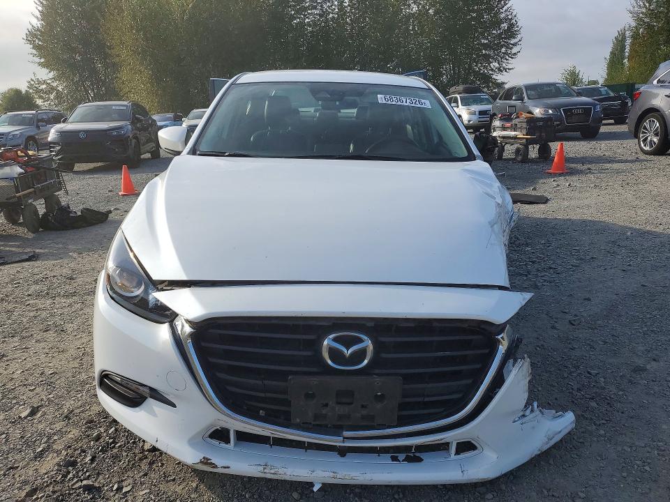 2018 Mazda 3 მანქანა იყიდება აუქციონზე, vin: 3MZBN1V33JM210557, აუქციონის ნომერი: 68367326