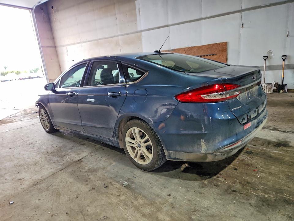 68558246 :رقم المزاد ، 3FA6P0H79JR112195 vin ، 2018 Ford Fusion مزاد بيع