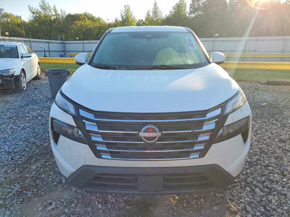 68886986 :رقم المزاد ، 5N1BT3BB9RC675949 vin ، 2024 Nissan Rogue مزاد بيع