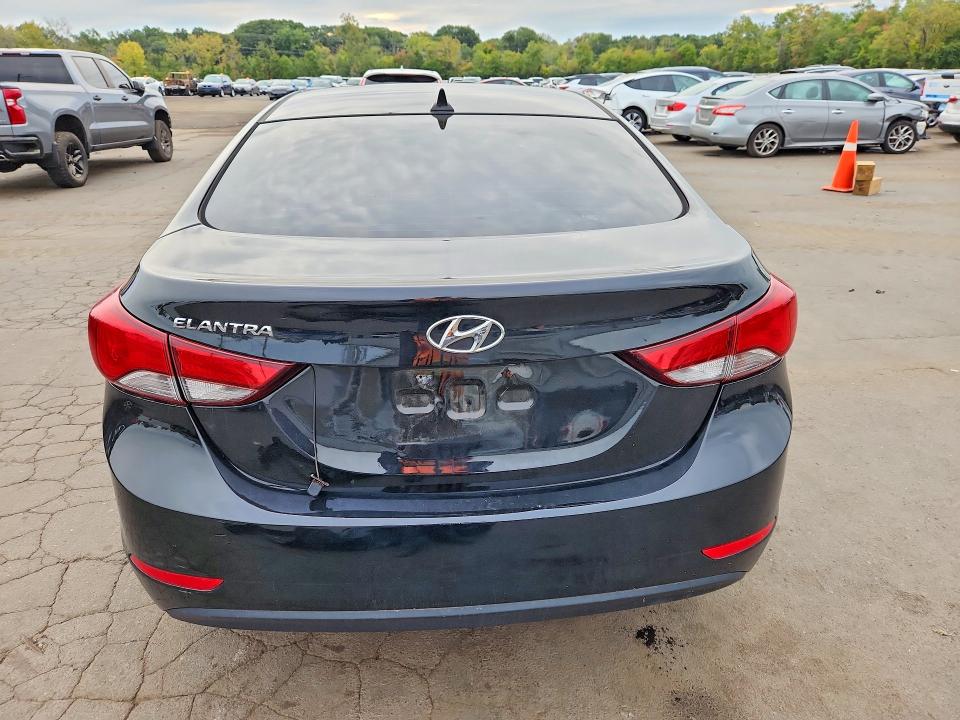 69596196 :رقم المزاد ، KMHDH4AE2GU501580 vin ، 2016 Hyundai Elantra مزاد بيع