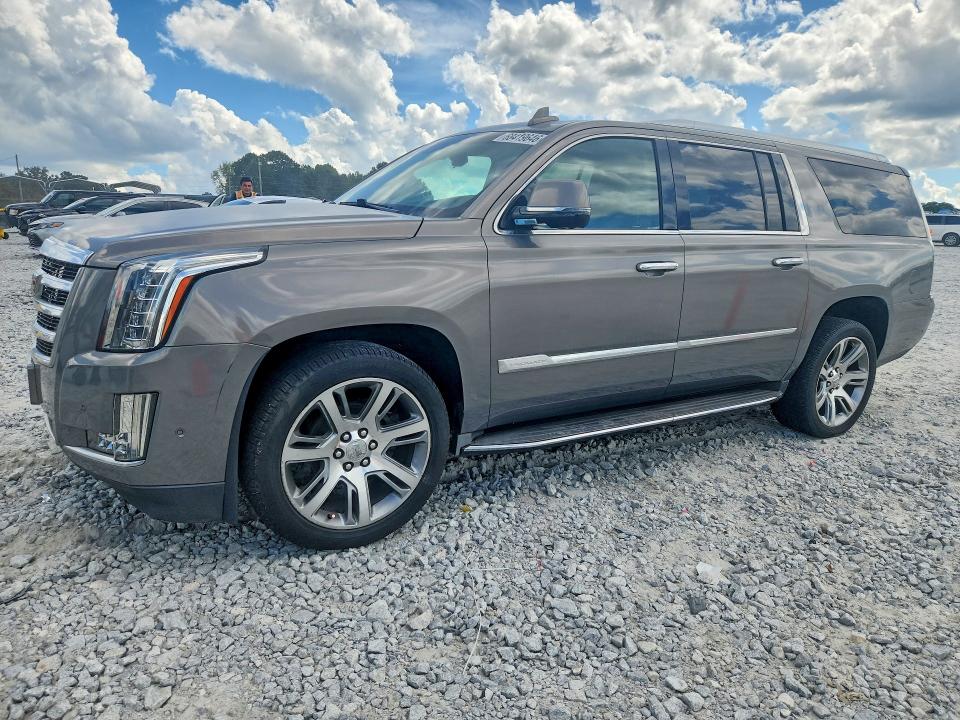 2017 Cadillac Escalade მანქანა იყიდება აუქციონზე, vin: 1GYS4HKJHR132324         , აუქციონის ნომერი: 68419646