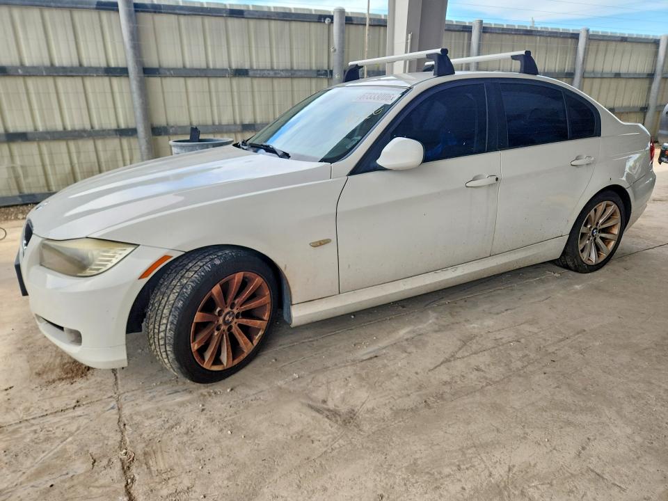 67333006 :رقم المزاد ، WBAPH7G5XBNM56155 vin ، 2011 Bmw 328 مزاد بيع