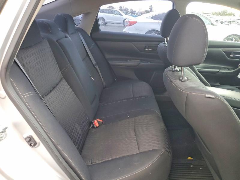 2018 Nissan Altima მანქანა იყიდება აუქციონზე, vin: 1N4AL3AP6JC142612, აუქციონის ნომერი: 67464886