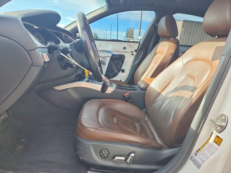 Продажа на аукционе авто 2015 Audi A4, vin: WAUBFAFL5FN042171, номер лота: 68962666