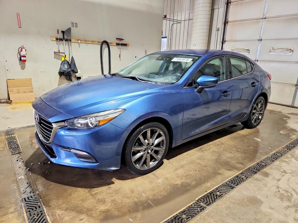 Продаж на аукціоні авто 2018 Mazda 3, vin: 3MZBN1V32JM187949, номер лоту: 71063876