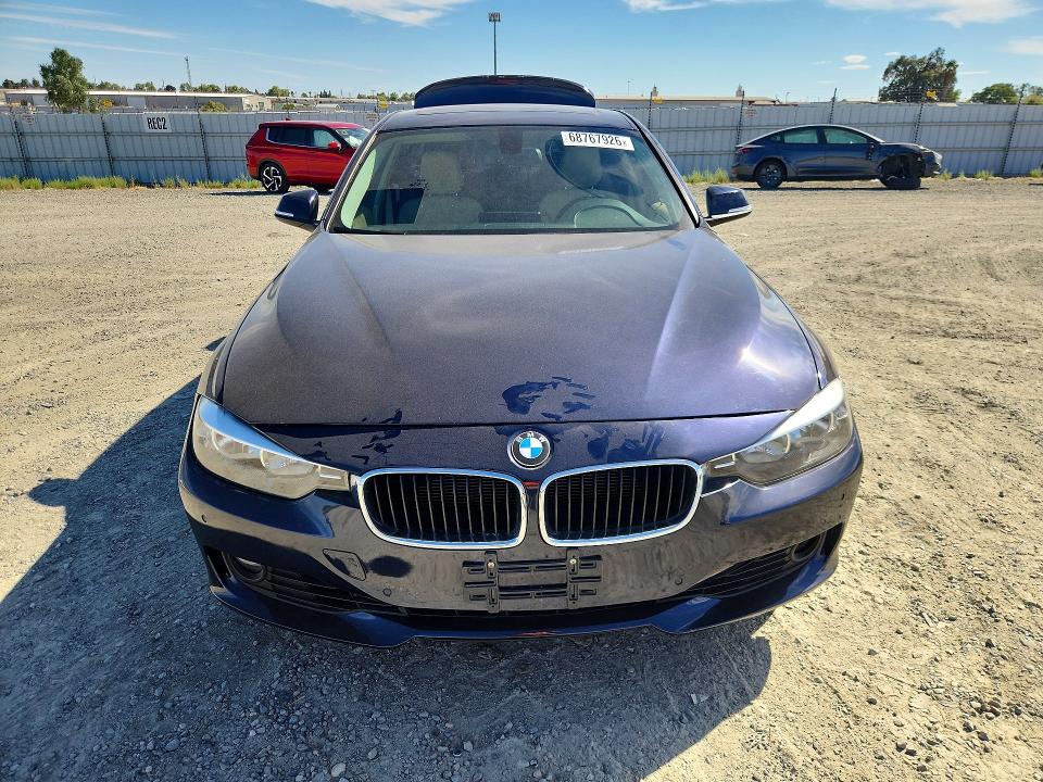 68767926 :رقم المزاد ، WBA3B5G59DNP40660 vin ، 2013 Bmw 328 مزاد بيع