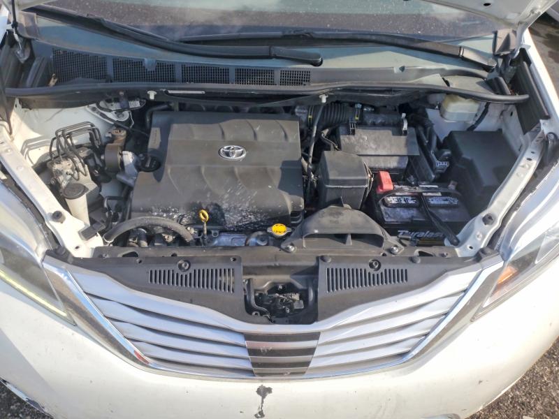 Продажа на аукционе авто 2015 Toyota Sienna, vin: 5TDYK3DC3FS561818, номер лота: 68152206