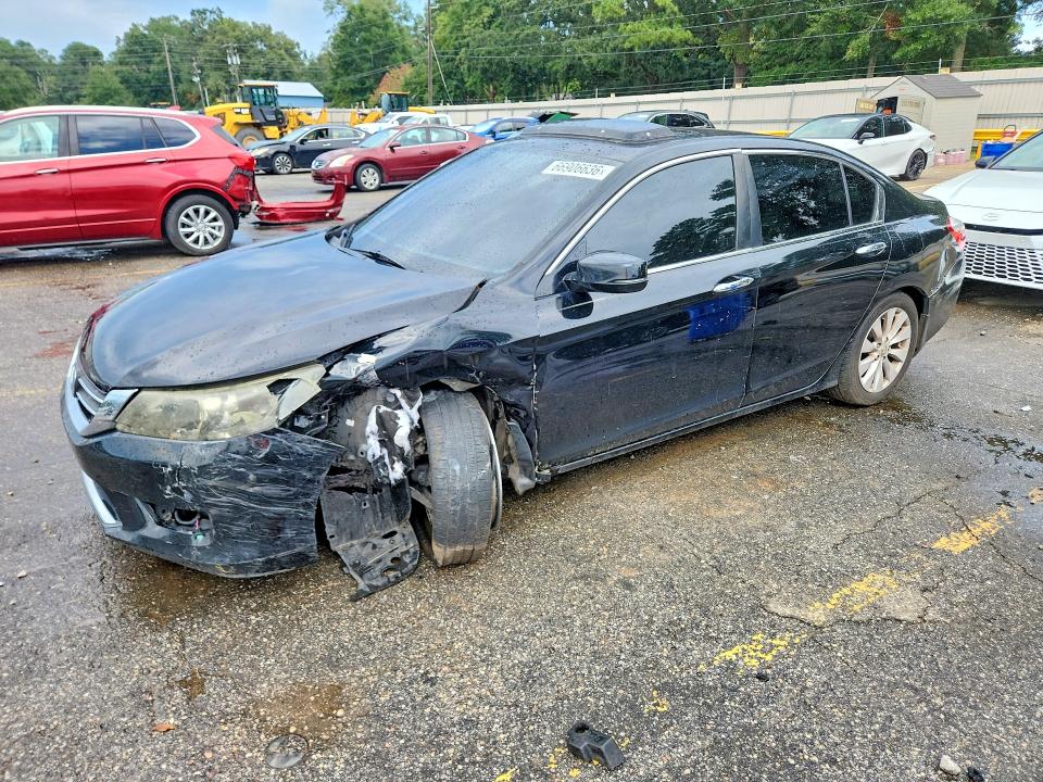 Продаж на аукціоні авто 2015 Honda Accord, vin: 1HGCR2F77FA092747, номер лоту: 66906636