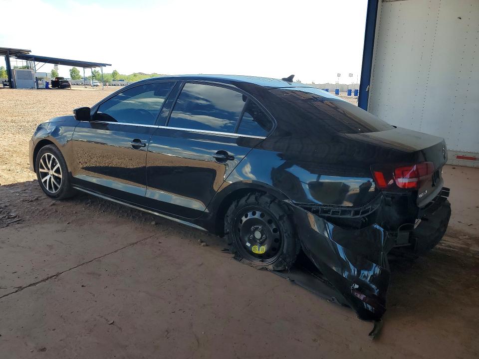 69022226 :رقم المزاد ، 3VWDB7AJ8HM385101 vin ، 2017 Volkswagen Jetta مزاد بيع