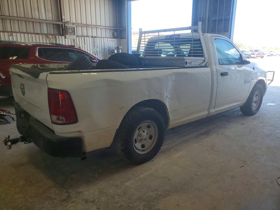 68604246 :رقم المزاد ، 3C6JR6DT6EG180886 vin ، 2014 Ram 1500 مزاد بيع