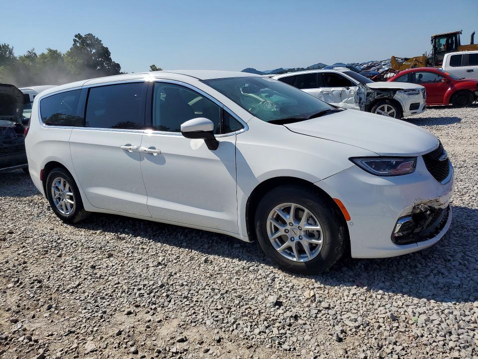 67120686 :رقم المزاد ، 2C4RC1BG4PR575183 vin ، 2023 Chrysler Pacifica مزاد بيع