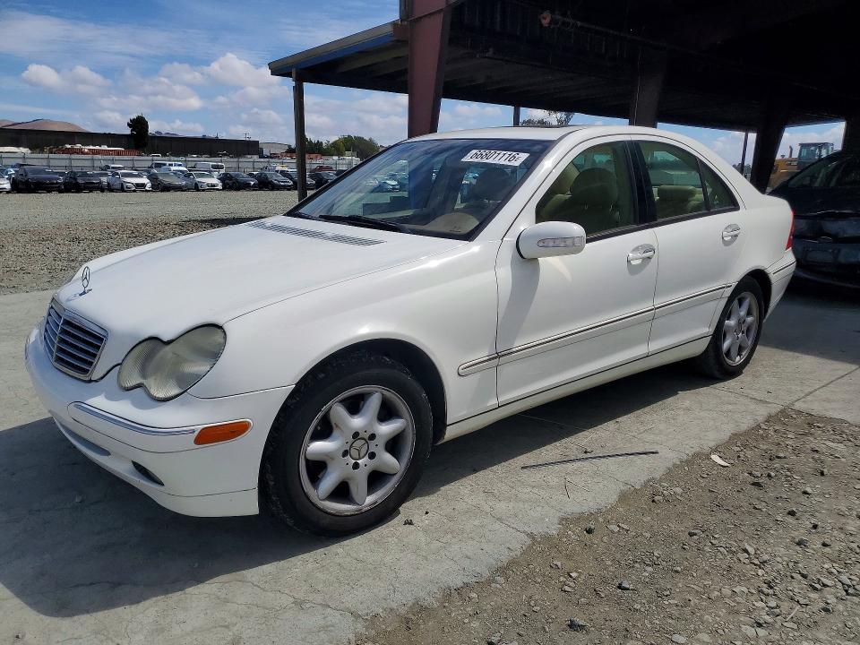 66801116 :رقم المزاد ، WDBRF64J64F514013 vin ، 2004 Mercedes-benz C مزاد بيع