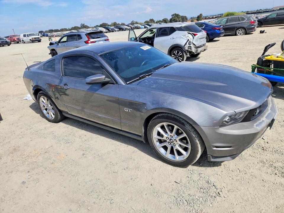 2010 Ford Mustang მანქანა იყიდება აუქციონზე, vin: 1ZVBP8CH0A5111542, აუქციონის ნომერი: 69823936