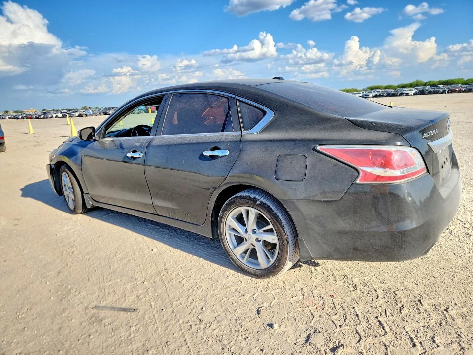 68783216 :رقم المزاد ، 1N4AL3APXFC159517 vin ، 2015 Nissan Altima مزاد بيع
