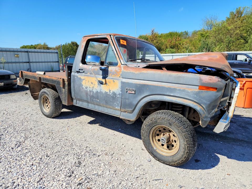 67893986 :رقم المزاد ، 1FTEF14Y1GLA83800 vin ، 1986 Ford F150 مزاد بيع