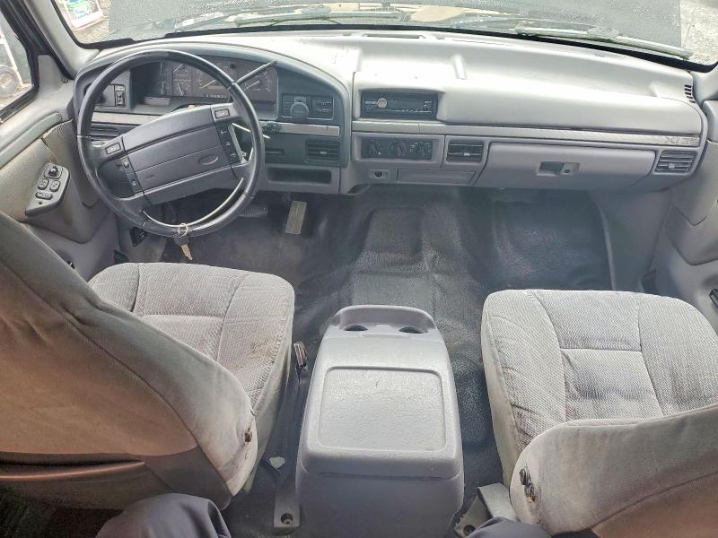 70430786 :رقم المزاد ، 1FMEU15H2SLA00108 vin ، 1995 Ford Bronco مزاد بيع