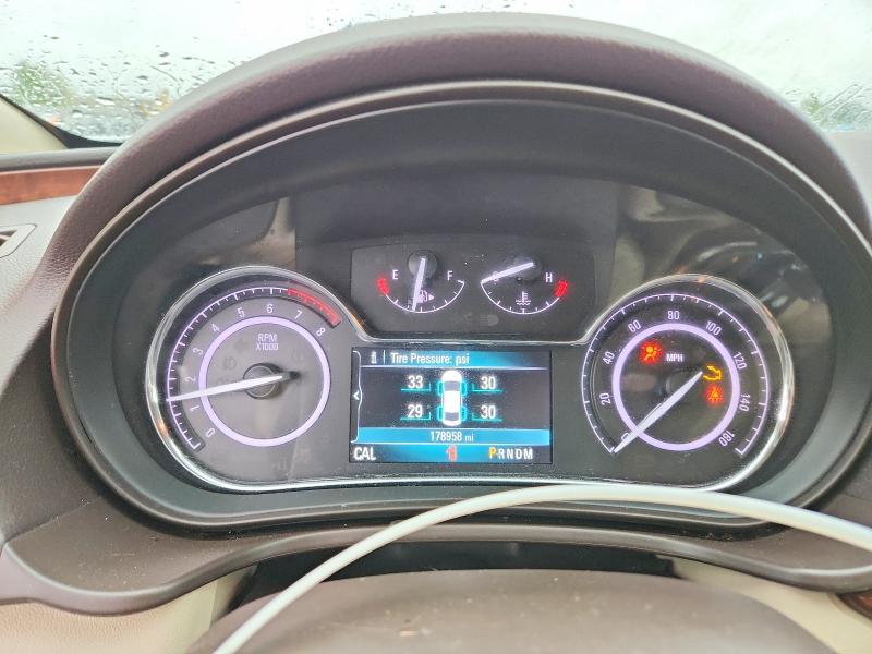 68564476 :رقم المزاد ، 2G4GN5EX9F9206043 vin ، 2015 Buick Regal مزاد بيع