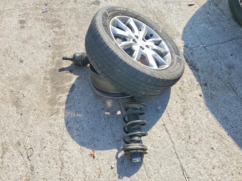 67660346 :رقم المزاد ، 1C4PJMDB3JD617143 vin ، 2018 Jeep Cherokee مزاد بيع