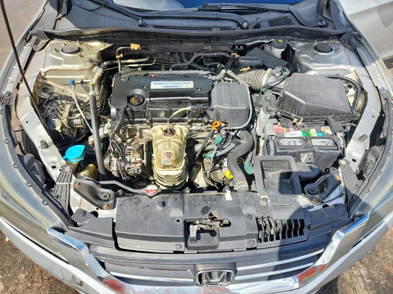 69719926 :رقم المزاد ، 1HGCR2F32FA102341 vin ، 2015 Honda Accord مزاد بيع