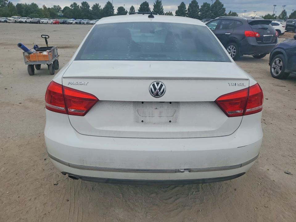 2013 Volkswagen Passat მანქანა იყიდება აუქციონზე, vin: 1VWCN7A30DC128109, აუქციონის ნომერი: 70311376