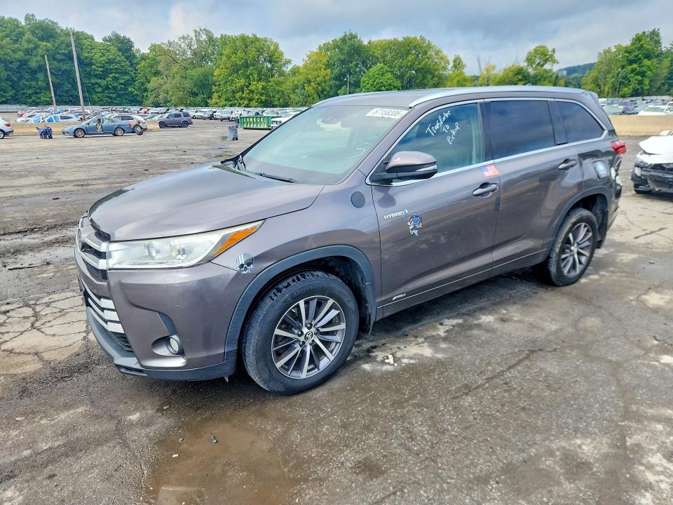 Auction sale of the 2017 Toyota Highlander Hybrid, vin: 5TDJGRFH5HS026619, lot number: 67158306