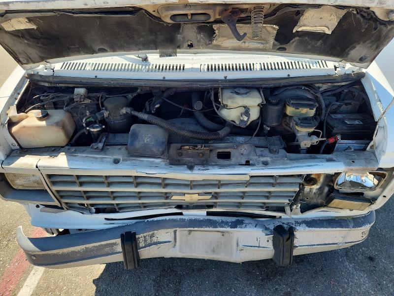 1992 Chevrolet G20 მანქანა იყიდება აუქციონზე, vin: 1GCEG25K9N7120210, აუქციონის ნომერი: 68200206