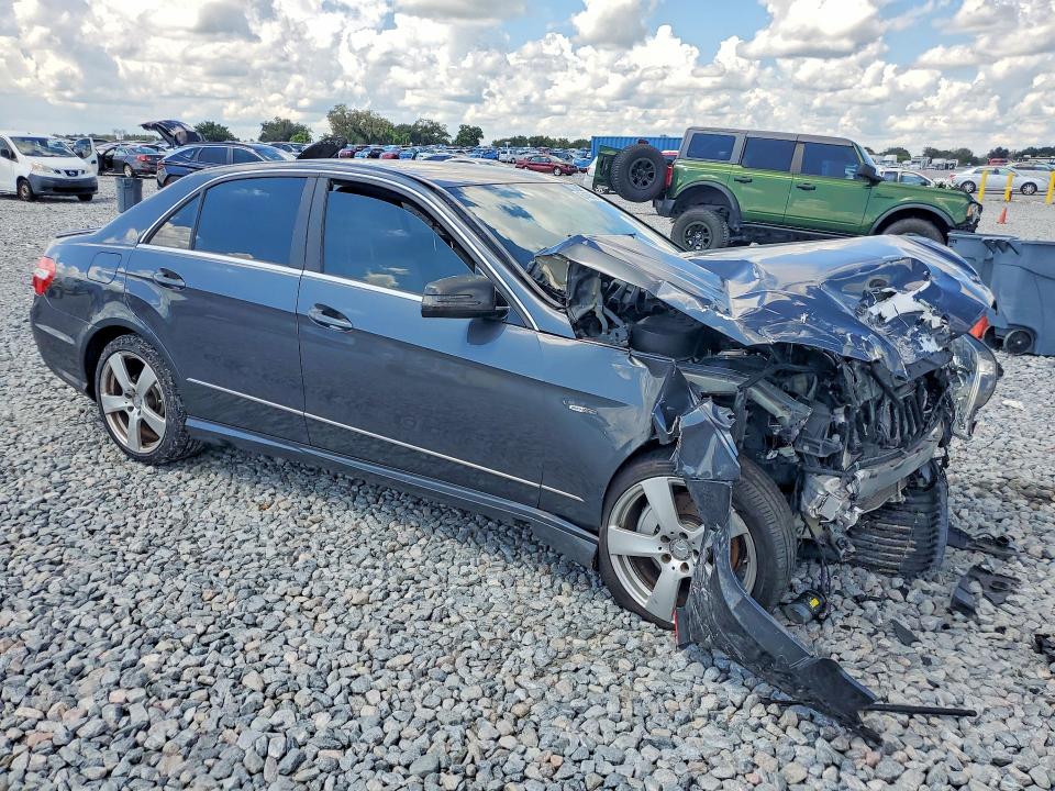 2010 Mercedes-benz E მანქანა იყიდება აუქციონზე, vin: WDDHF5GB8AA206285, აუქციონის ნომერი: 67458566