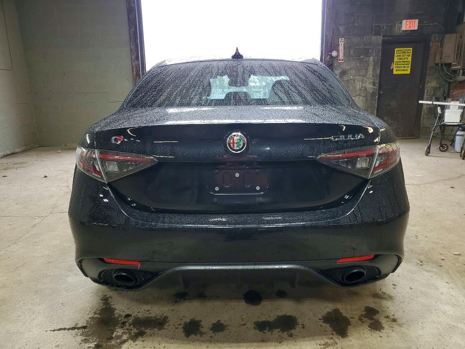Продажа на аукционе авто 2024 Alfa Romeo Giulia, vin: ZARFANBNXR7679556, номер лота: 70622766