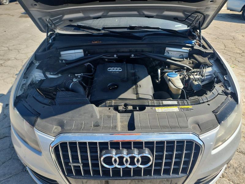 2014 Audi Q5 მანქანა იყიდება აუქციონზე, vin: WA1CFAFP2EA106208, აუქციონის ნომერი: 68273836