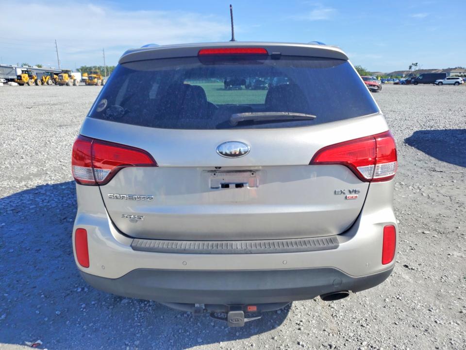 2014 Kia Sorento მანქანა იყიდება აუქციონზე, vin: 5XYKUDA70EG459272, აუქციონის ნომერი: 68846806