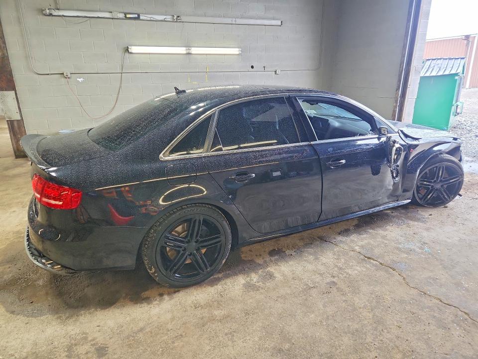 68200446 :رقم المزاد ، WAUKGAFL6BA054988 vin ، 2011 Audi S4 مزاد بيع