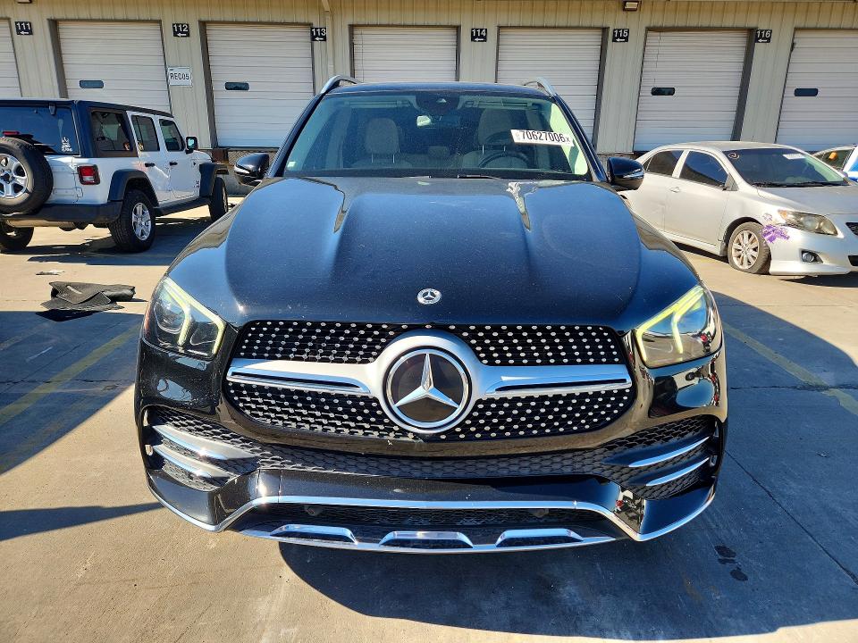 Продажа на аукционе авто 2021 Mercedes-benz Gle, vin: 4JGFB4KBXMA568858, номер лота: 70627006