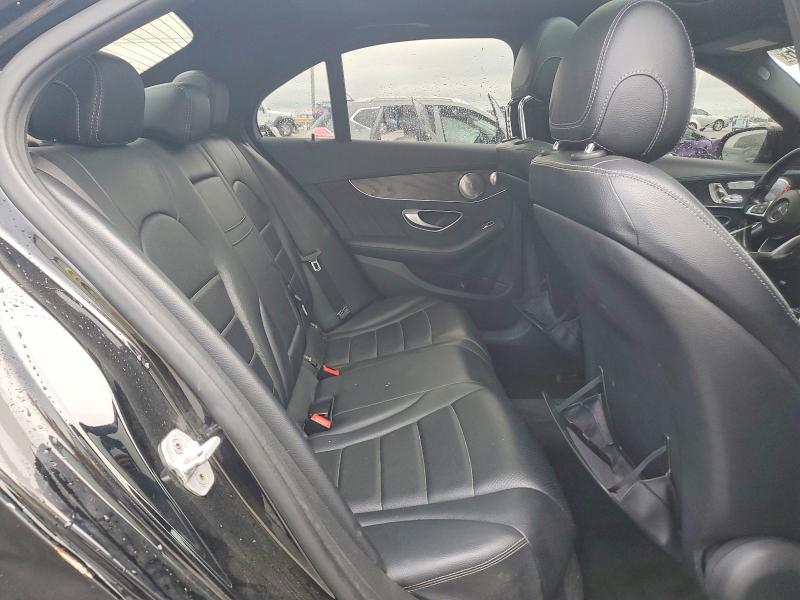 2015 Mercedes-benz C მანქანა იყიდება აუქციონზე, vin: 55SWF4KB7FU012847, აუქციონის ნომერი: 69711536