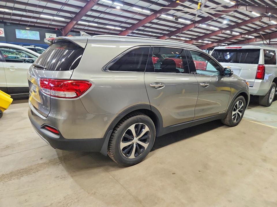 68605166 :رقم المزاد ، 5XYPHDA51HG231388 vin ، 2017 Kia Sorento مزاد بيع