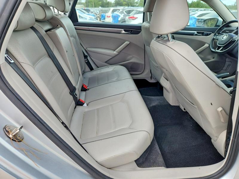 2018 Volkswagen Passat მანქანა იყიდება აუქციონზე, vin: 1VWAA7A30JC024752, აუქციონის ნომერი: 67716006