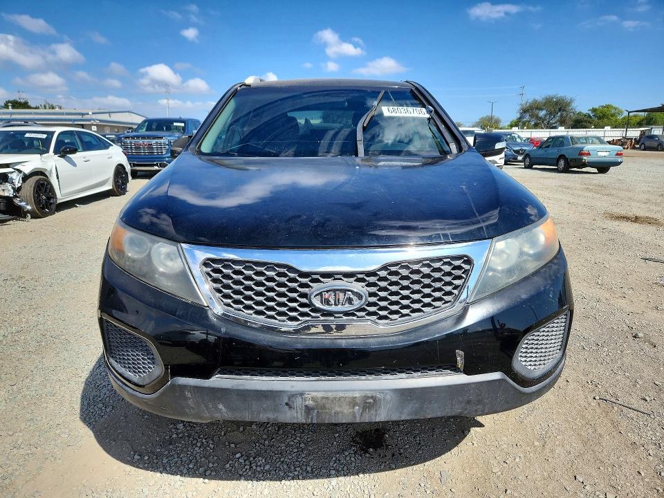 68036706 :رقم المزاد ، 5XYKT4A26BG166768 vin ، 2011 Kia Sorento مزاد بيع
