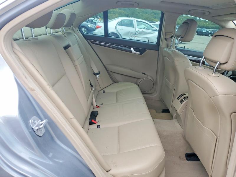 Продажа на аукционе авто 2012 Mercedes-benz C, vin: WDDGF8BB1CR228010, номер лота: 68822846
