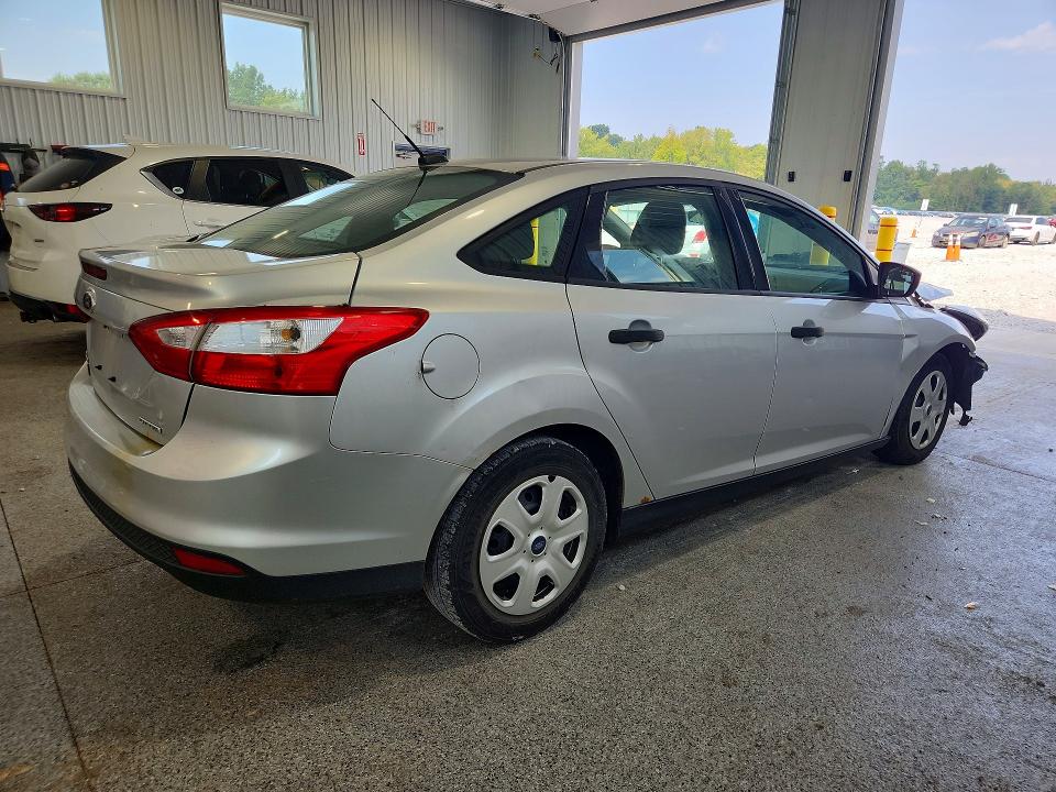 2013 Ford Focus მანქანა იყიდება აუქციონზე, vin: 1FADP3E26DL162461, აუქციონის ნომერი: 67682596