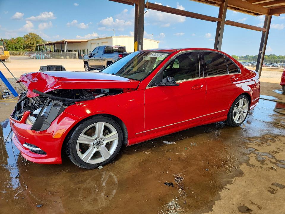 68427206 :رقم المزاد ، WDDGF8BB5BR182843 vin ، 2011 Mercedes-benz C مزاد بيع