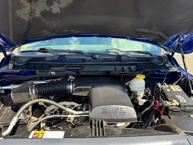 68810106 :رقم المزاد ، 1C6RR7FG8KS577903 vin ، 2019 Ram 1500 Classic مزاد بيع