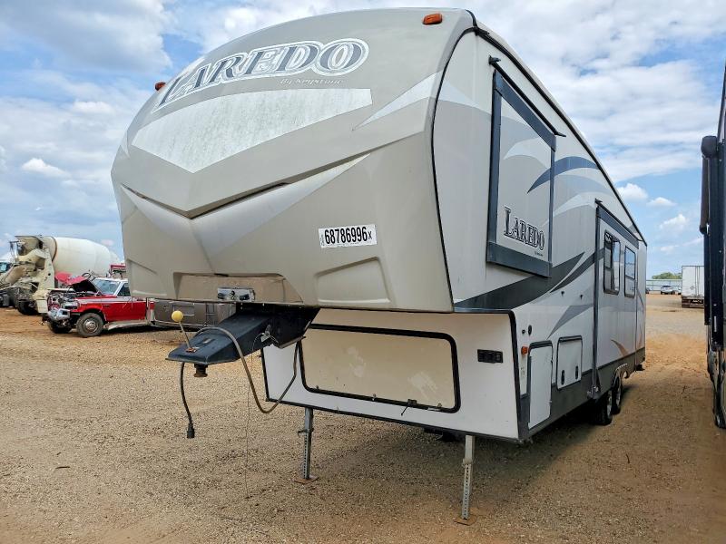 68786996 :رقم المزاد ، 4YDF29321FK601403 vin ، 2015 Keystone Laredo مزاد بيع