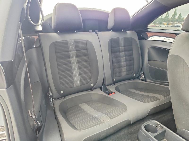 2012 Volkswagen Beetle მანქანა იყიდება აუქციონზე, vin: 3VW4A7ATXCM632373, აუქციონის ნომერი: 69818876